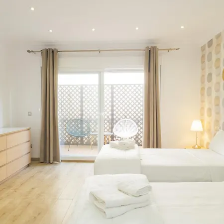 Cubo's Side At La Cala Apartment *